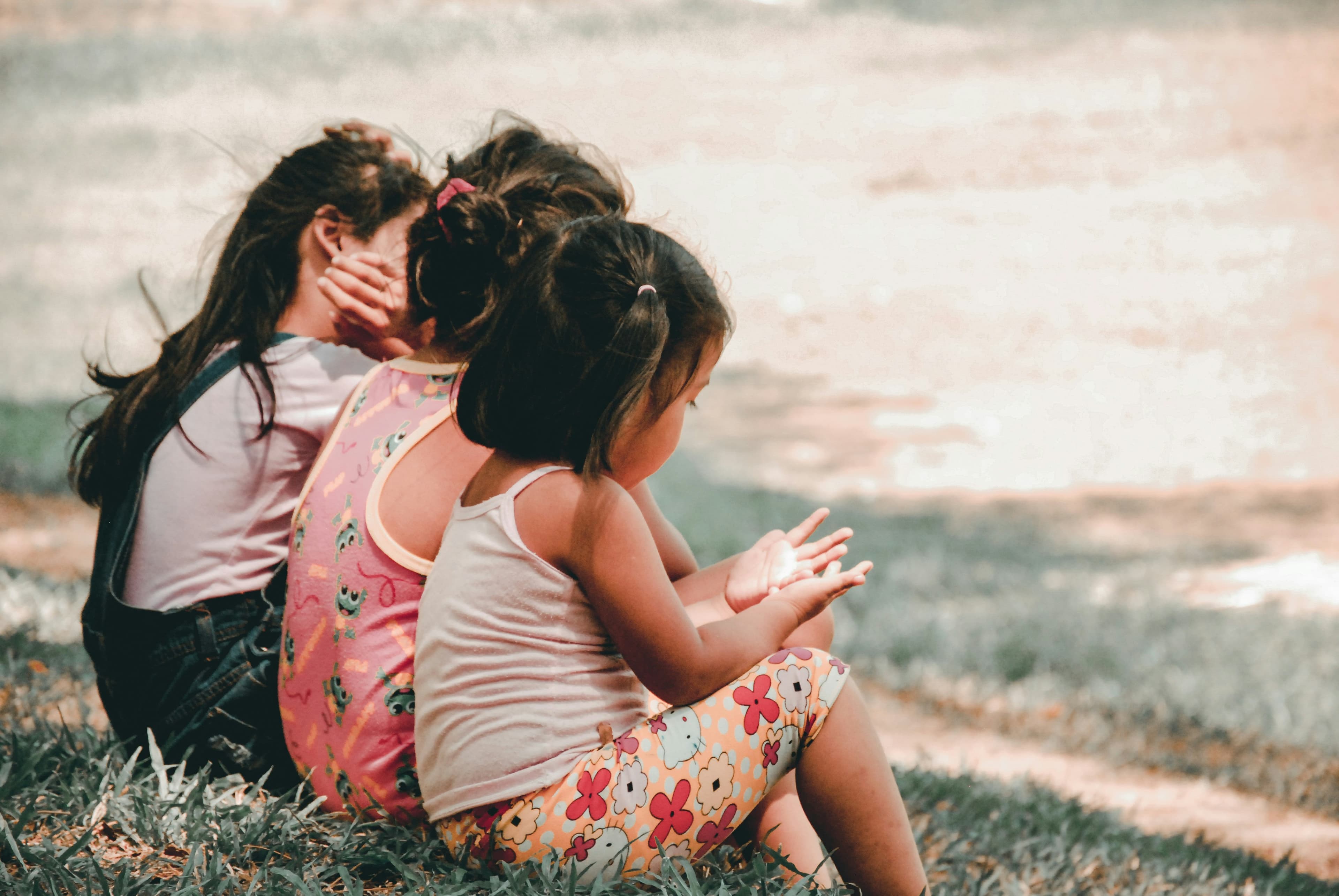 Comparatif : 5 poussettes 6 places pour crèches